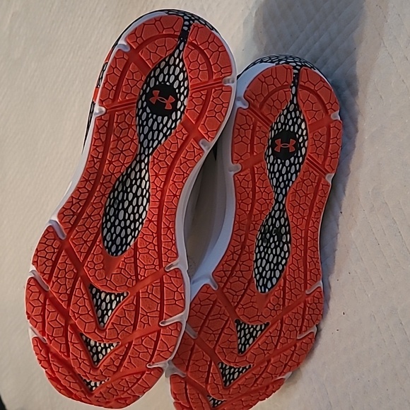 Under Armour HOVR Phantom 2 RNANY CN 'White' 3026070-100 - Picture 6 of 7